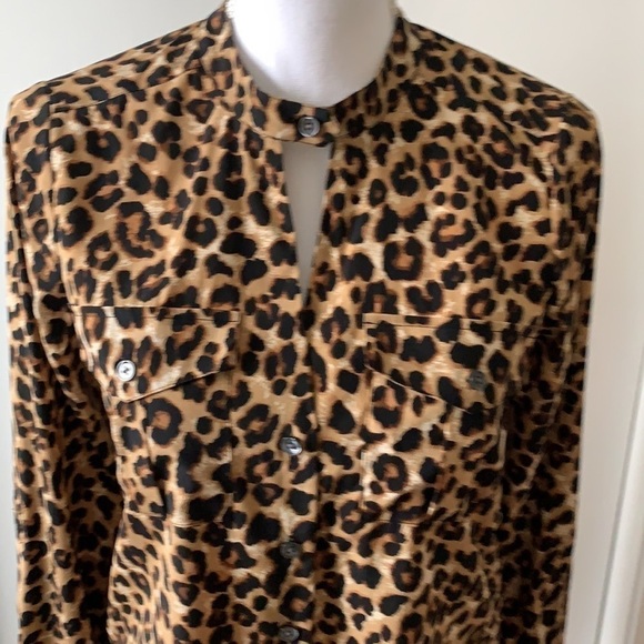 Veronica Beard Leopard Print Silk Blouse 2 - Picture 3 of 10